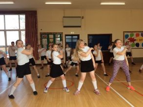 P6/7 Dance 